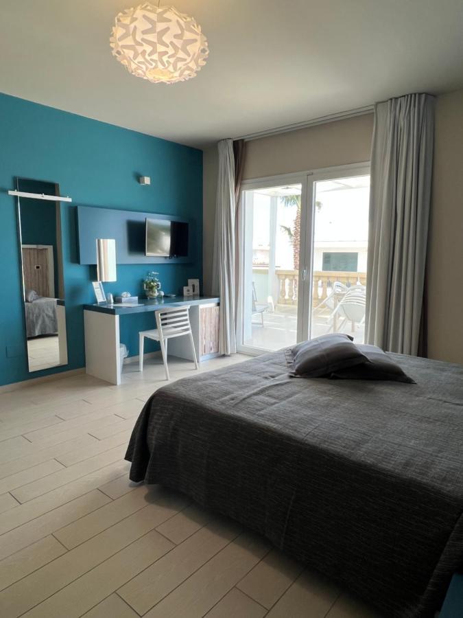 Tabu Hotel Porto Cesareo Exteriér fotografie